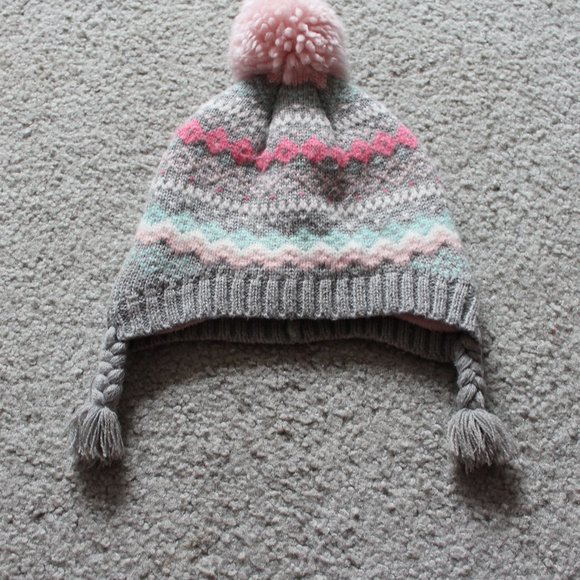 Carter's Girls Sz 12-24 M Winter Hat Gray Pom-pom - Picture 7 of 11